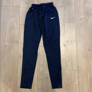 Nike boys Dri-fit Nike soccer pants